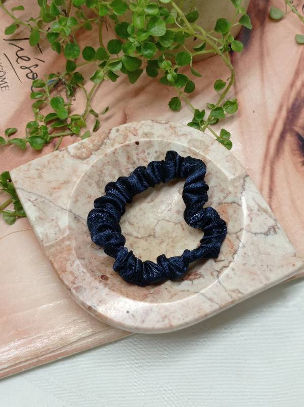 Mini-Scrunchies(Azul Oscuro)