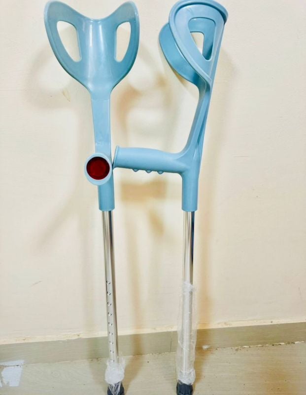 Canne anglaise totalement en inox