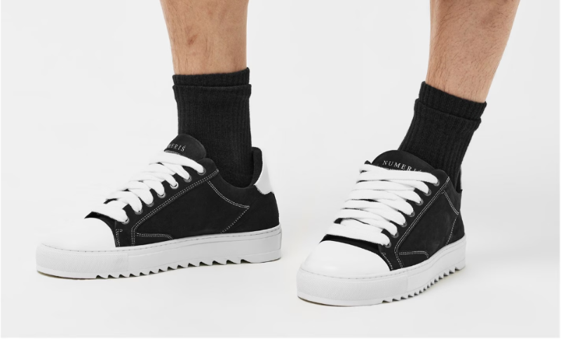 Numeris Atelier Acrylic Black