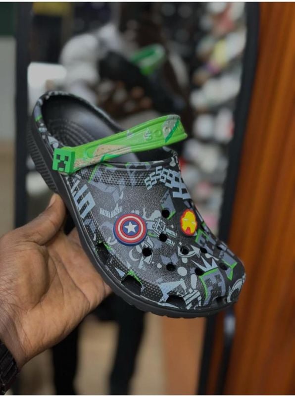 Crocs Marvel