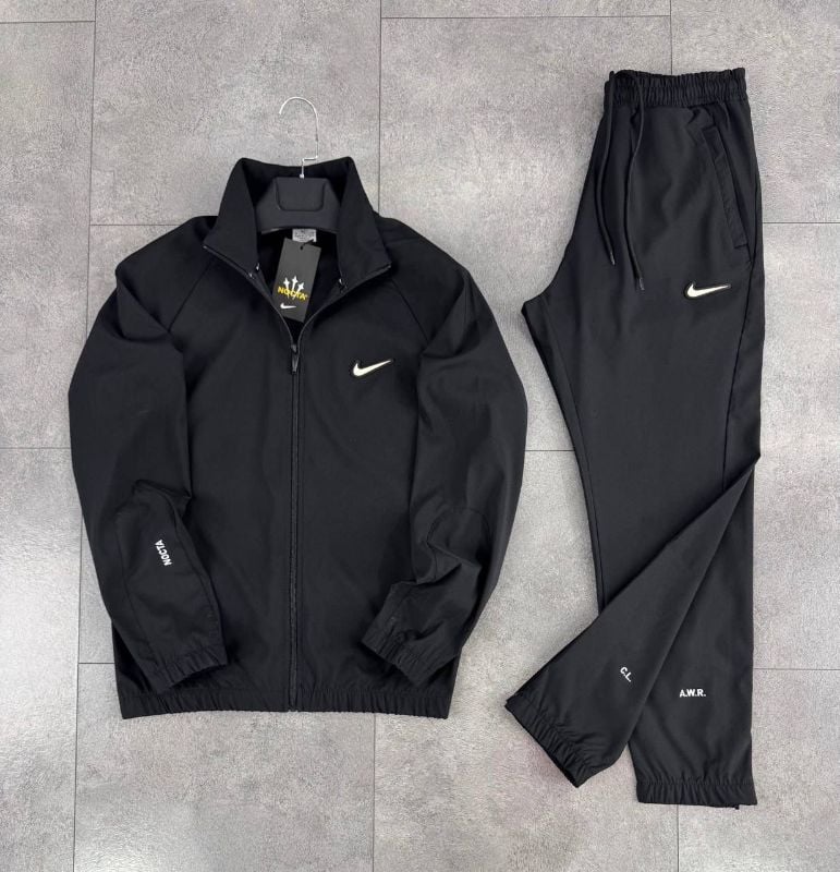 Ensemble All Black Nike
