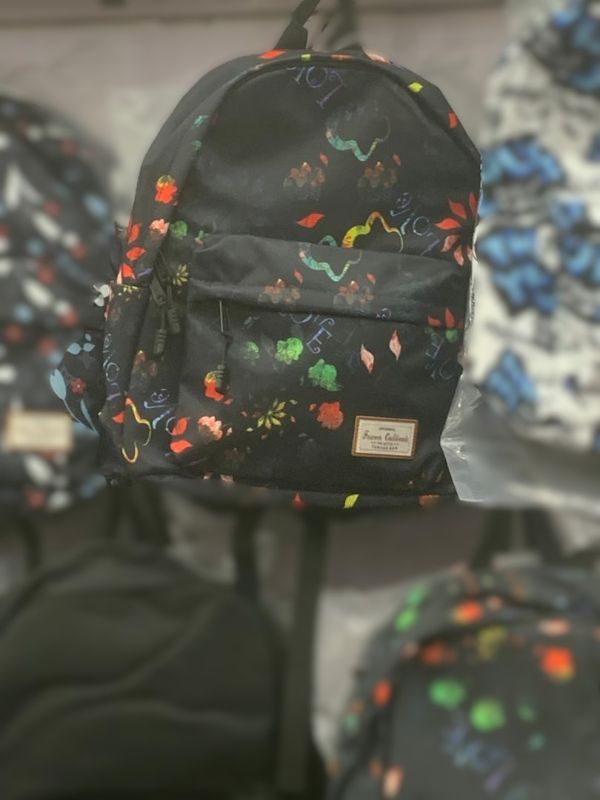 Sacs Forever Cultivate 003