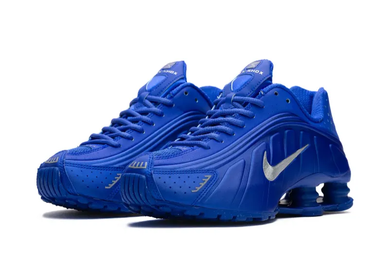 Nike
Shox R4 WMNS « Racer Blue Metallic Silver »