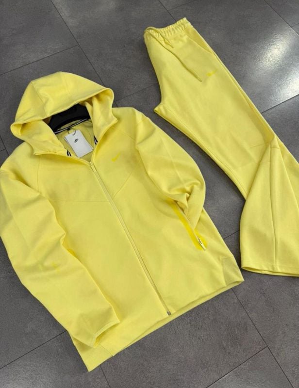 Ensemble Nike Nocta Jaune