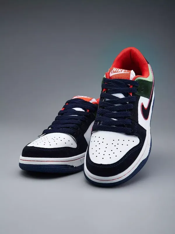 Dunk Low X Otomo Katsuhiro "Steamboy"
770.00 Dh Original