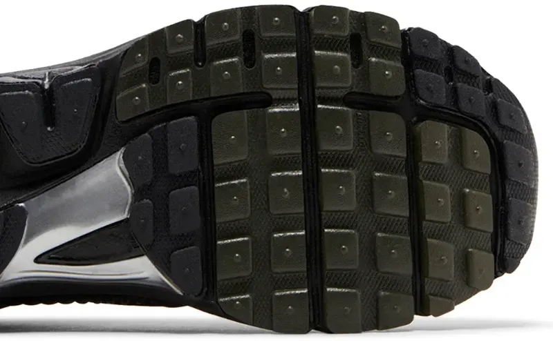 Nike Air Zoom Vomero 5 'Black Sequoia'