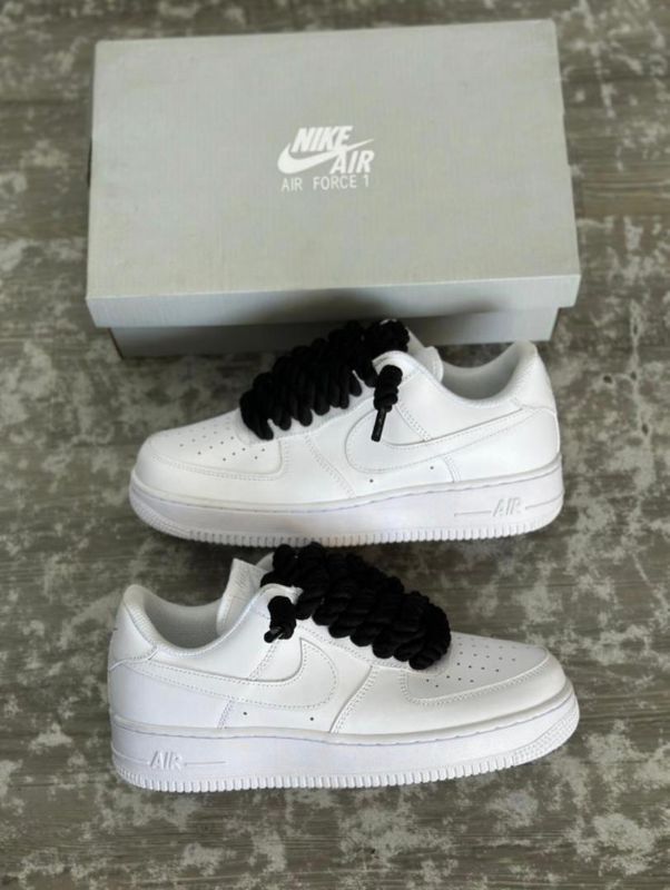 Air Force Blanche Gros Lacets Noirs