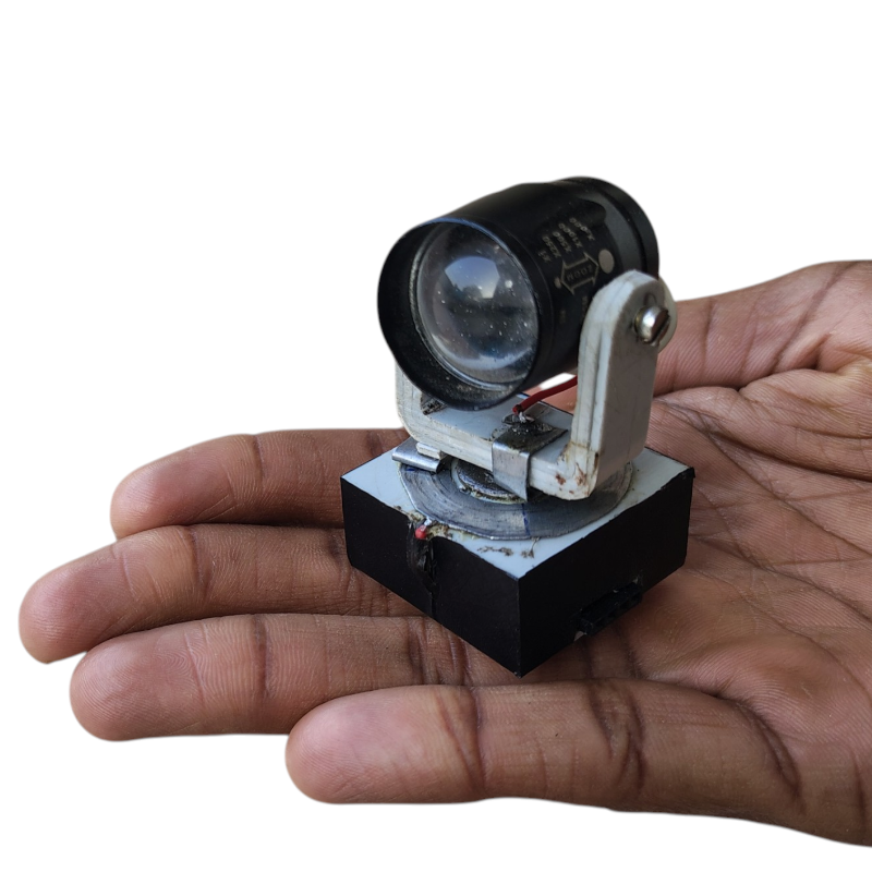 Mini sharpy light / mini DJ sharpy light