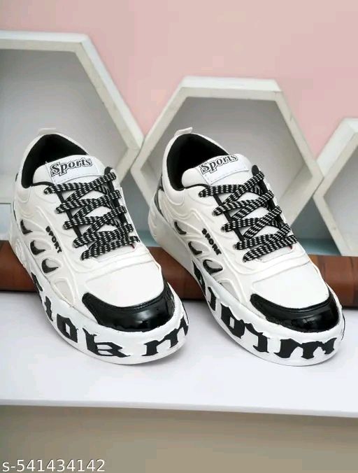 Letest Attractive Men Casual Shoes