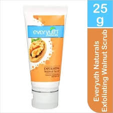 Everyuth Naturals Walnut Scrub 25g