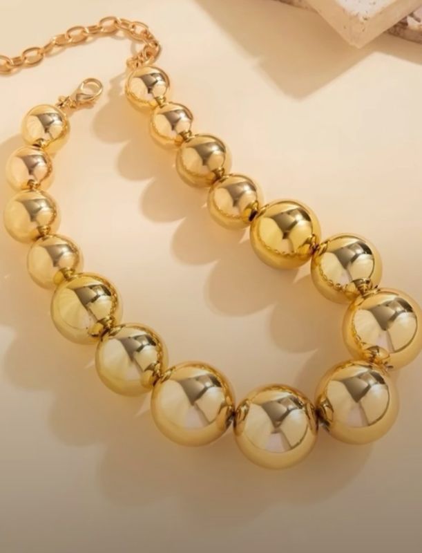 Beautyfull & Stylish Necklace