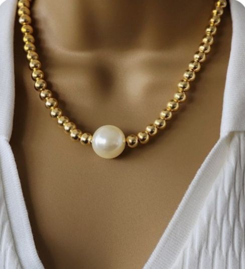 2 Piece Golden White Colour Western Wear Beautiful & Stylish Necklace