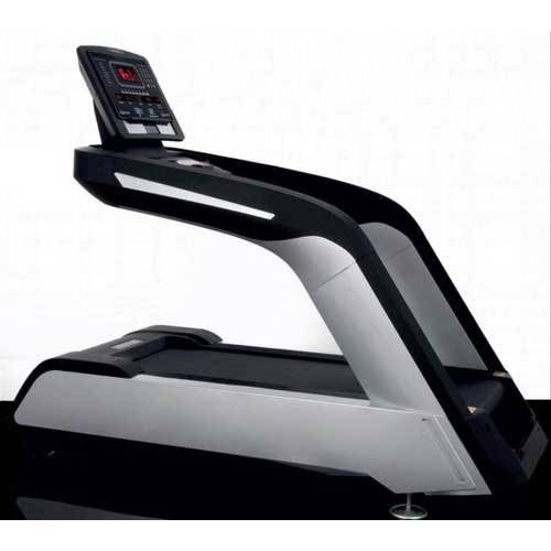 COMMERCIAL TREADMILL