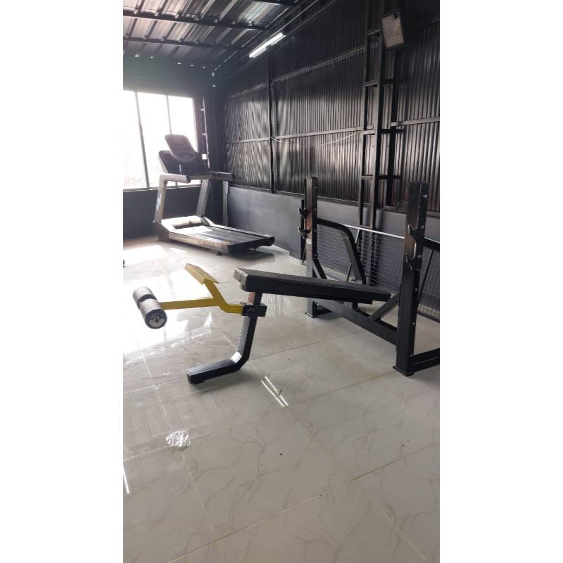 OLYMPIC DECLINE BENCH PRESS
