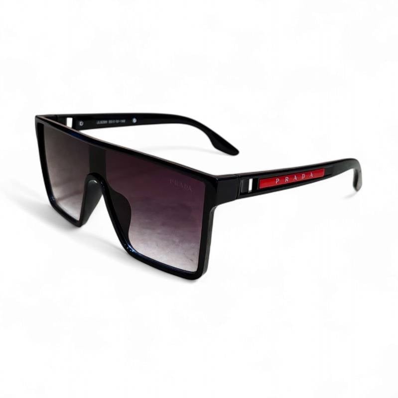 PRADA-002-B