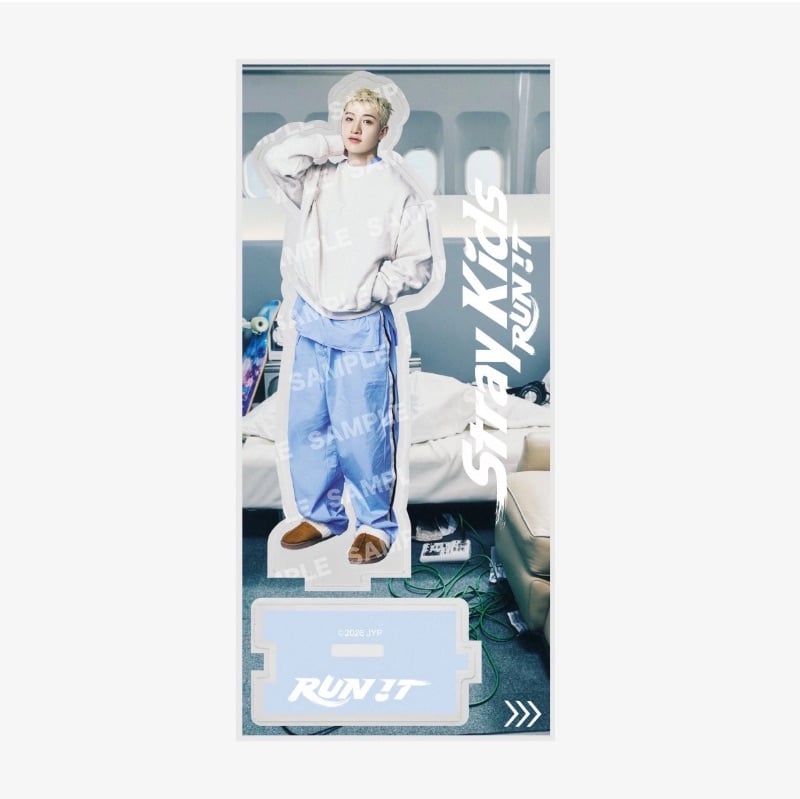 Acrylic Stand (B) - RUN IT JAPAN