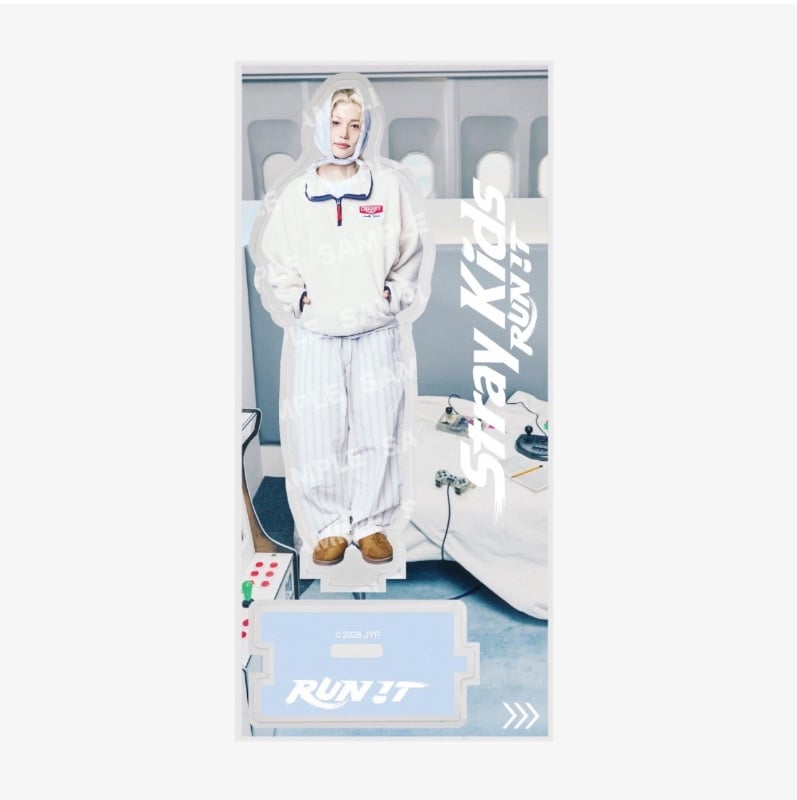 Acrylic Stand (B) - RUN IT JAPAN