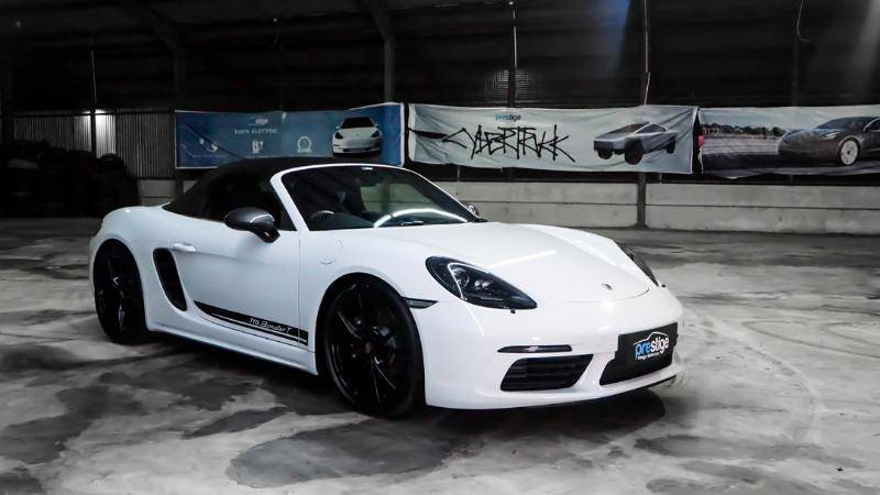 Mobil Porshce T