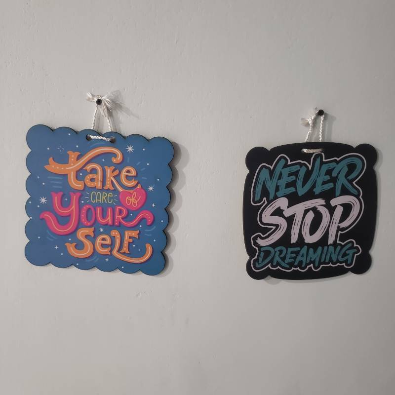 (TPM-419) Simple Hangings