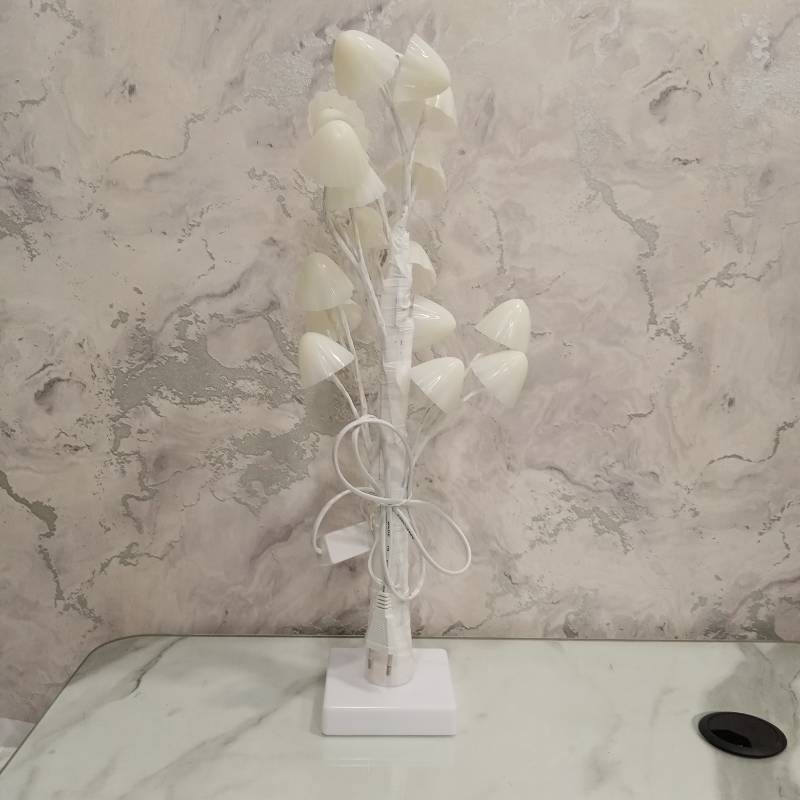 (TPM-551) Artifical Tree & Flowers 1