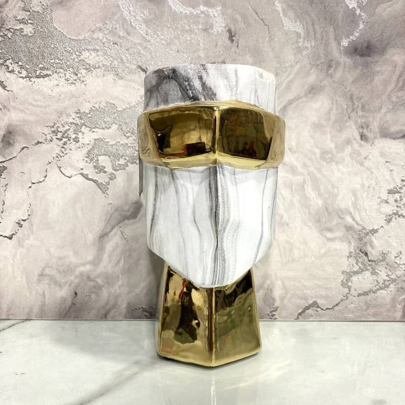(TPM-200) Face Vase 1