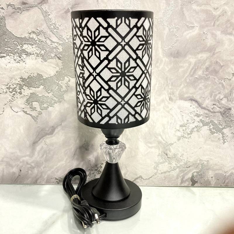 (TPM-233) Black Lamp M