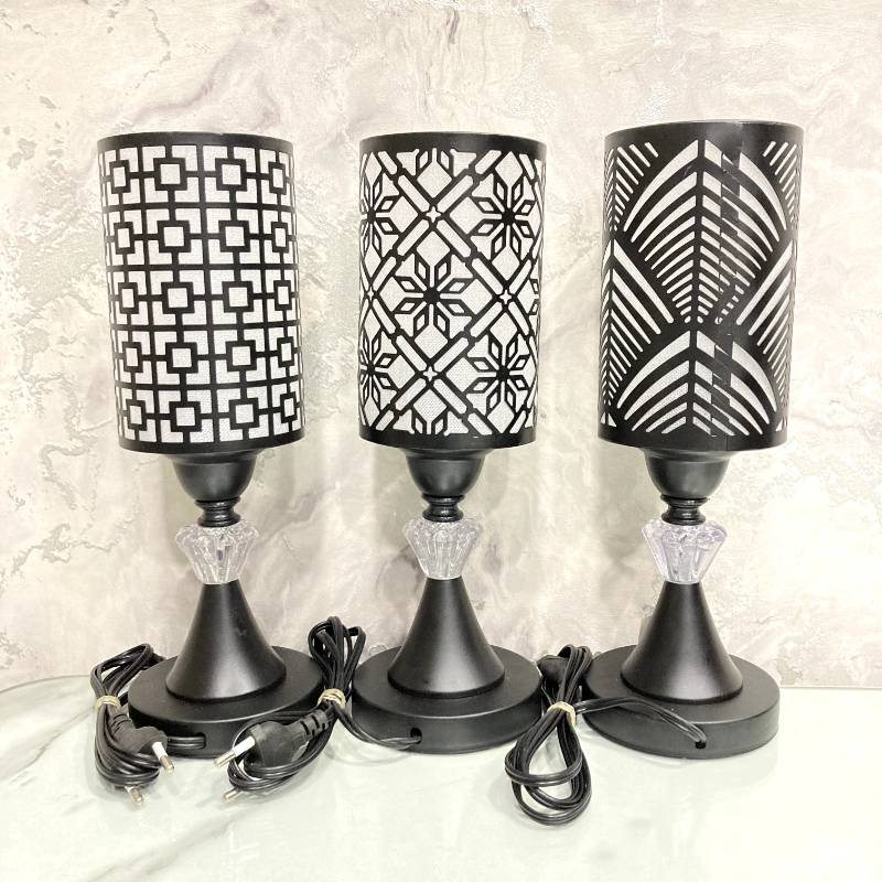 (TPM-232) Black Lamp S