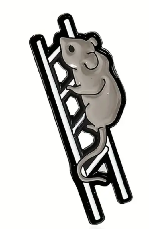 Ratita Gris en Escalera