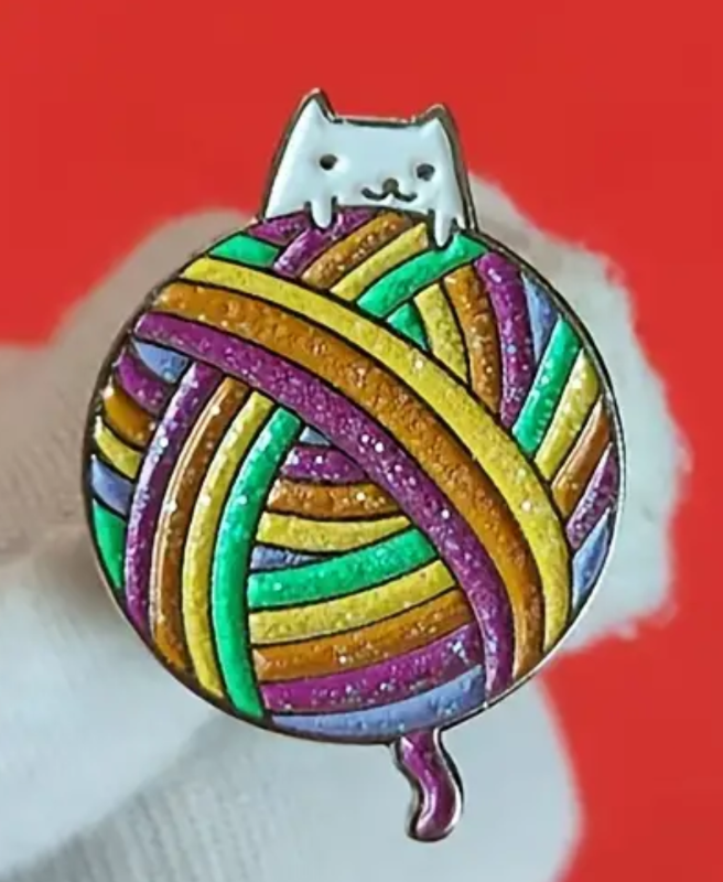 Gatito entre Estambre