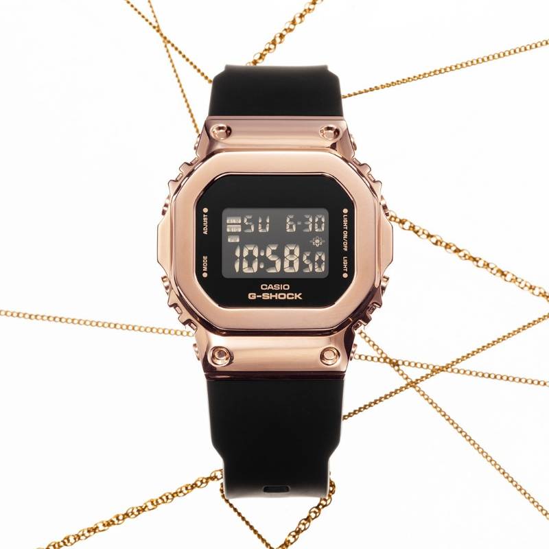 Casio g shock gms5600