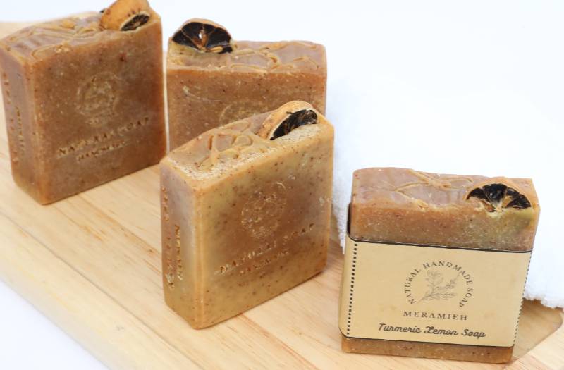 Turmeric Lemon Soap                      صابون الكركم و الليمون
