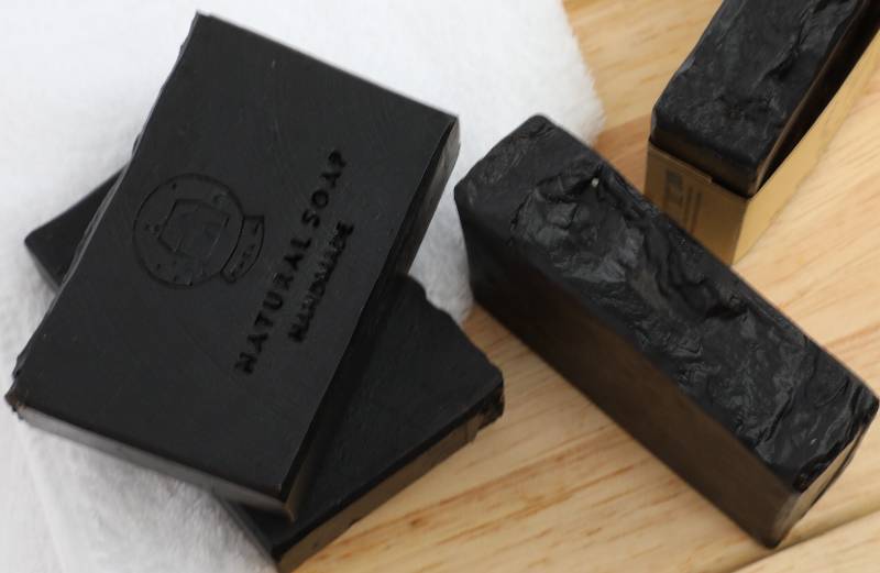 Pine Tar  Men’s Soap                  صابون قطران الصنوبرللرجال
