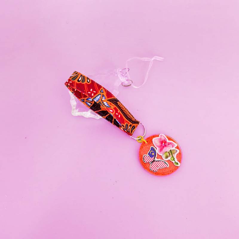 Key Chain Name Initial 6
