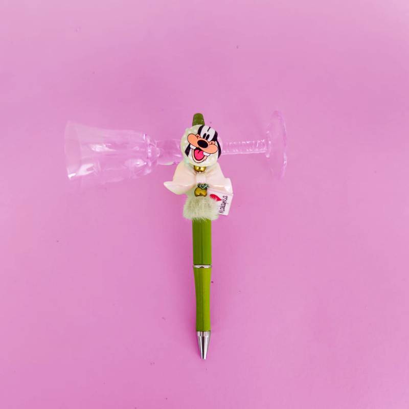 Famous Pen 4