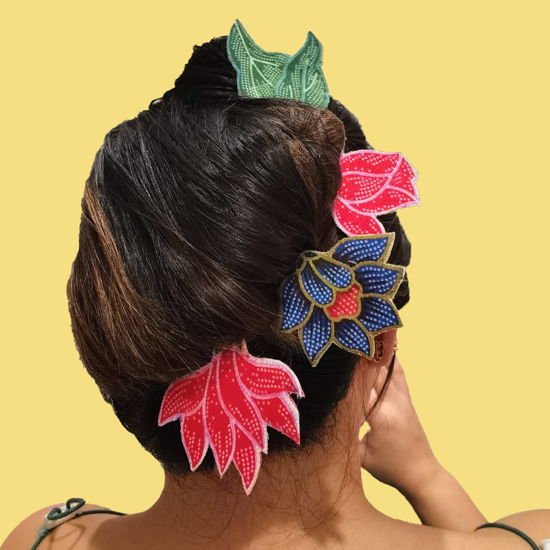 Hair Acessories 1
(Metal Claw/Strong Clip)