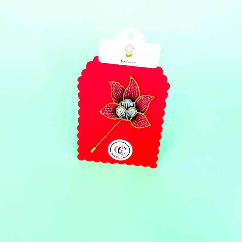 Pin/Brooch 3