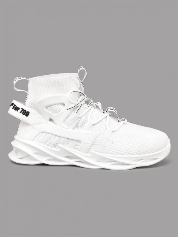 RapidBox Men's White Casual Sneakers