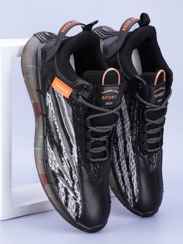 RapidBox Men Black Casual Shoes
