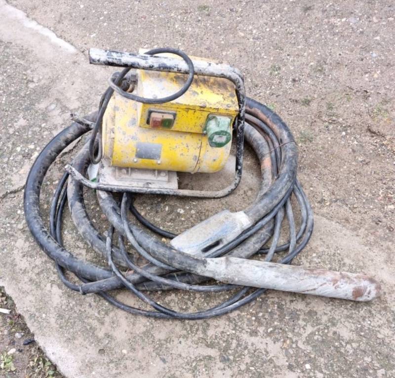 Vibrator electric