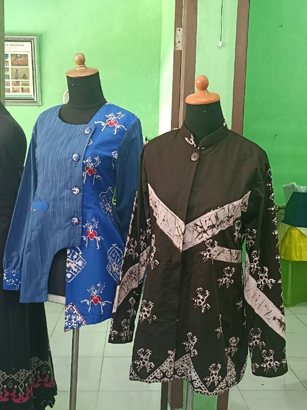 Blus