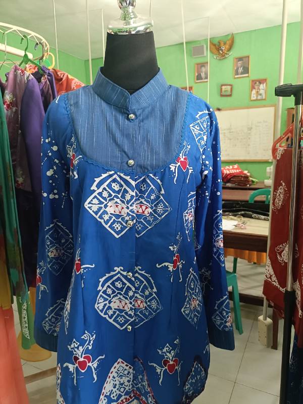 Blus