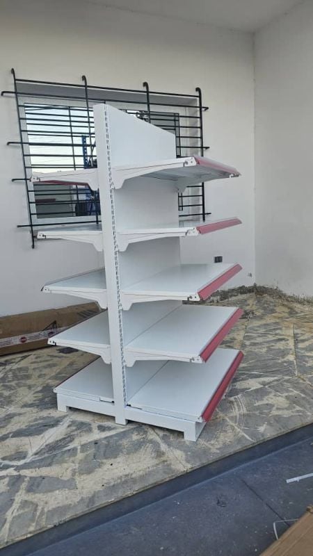 ESTANTE DE CENTRO DE PASILLO