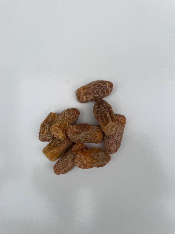 Dry dates for pooja samagri (9 pieces)