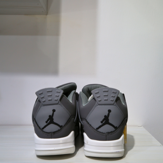Stylish and Trendy men Ash Jordan 4 seakers