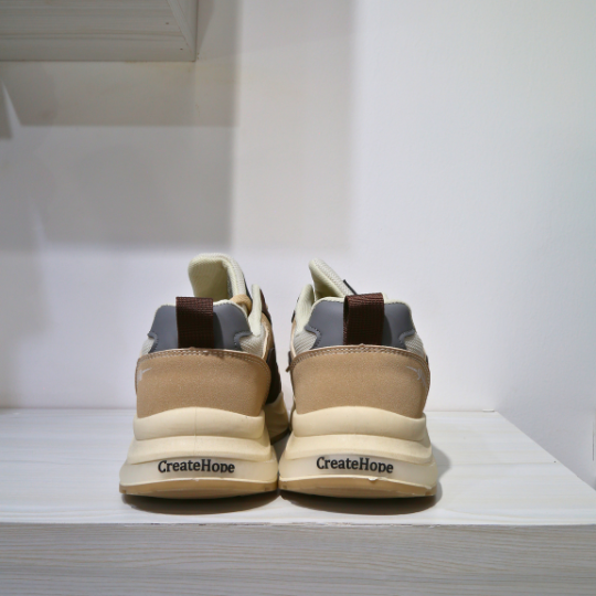 Trendy Create Hope new  men Sneakers
