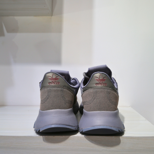 2024 Stylish and Trendy Adidas Sneakers