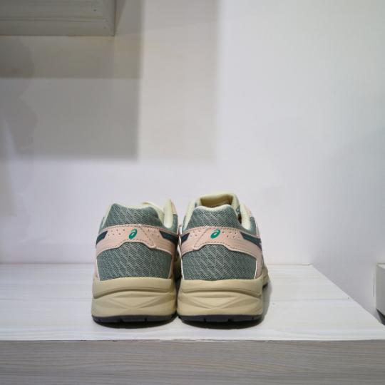 Stylish and Trendy Asics all weather men sneakers