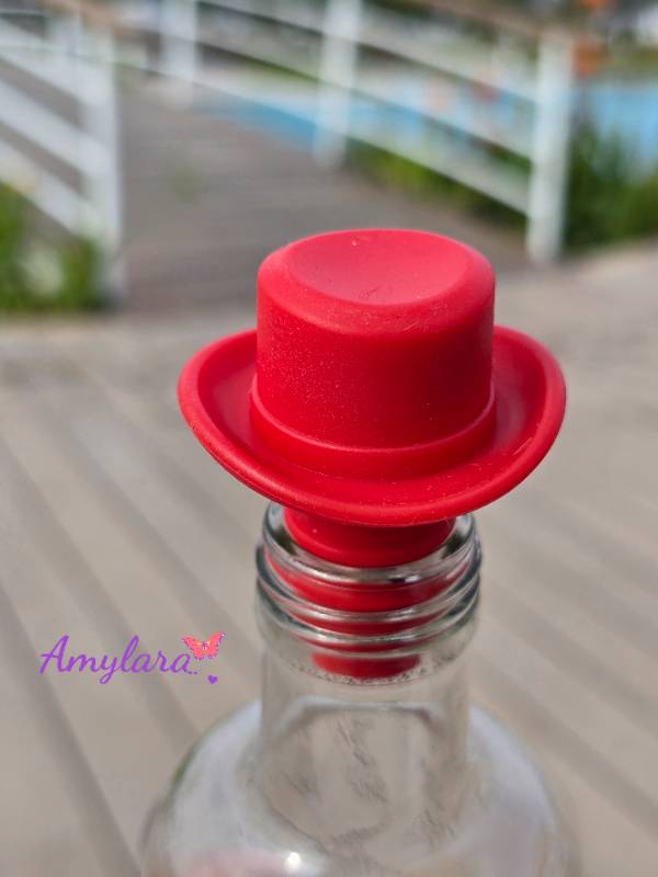 Tapón de Botella - Sombrero Rojo 3D