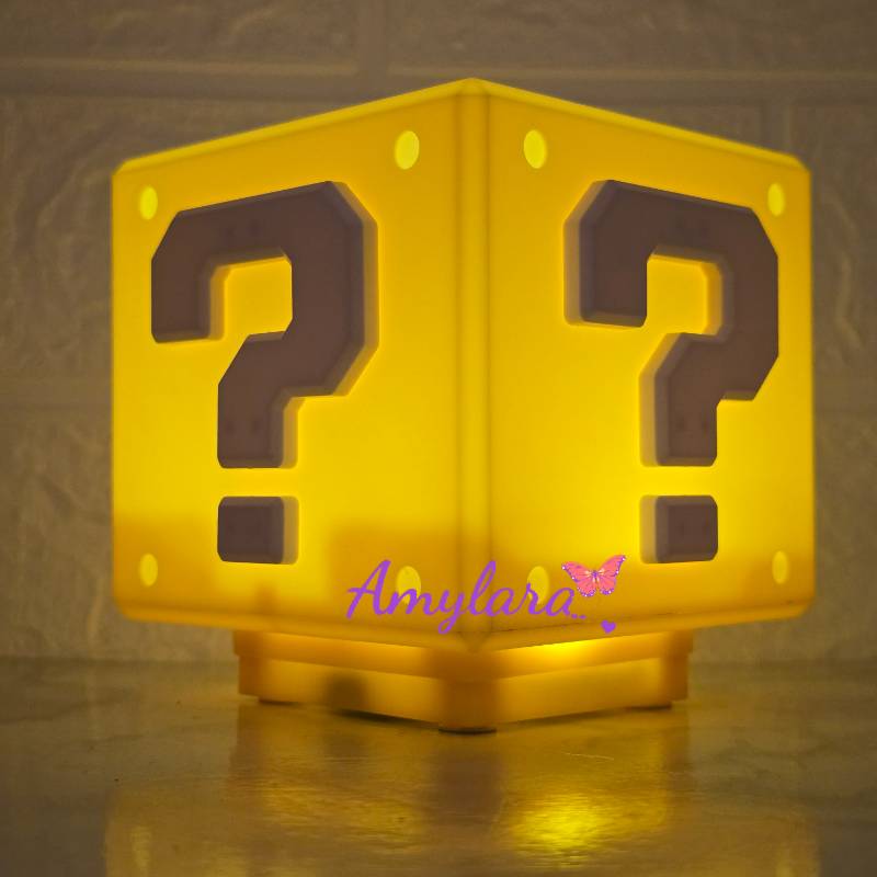 Lámpara Signo de interrogación de Mario Bross