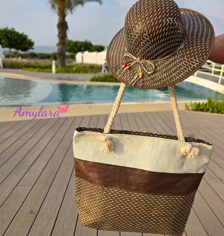 Bolso y sombrero playero